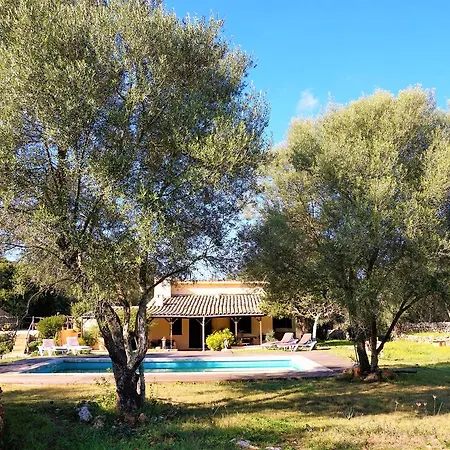 Casa Adelina